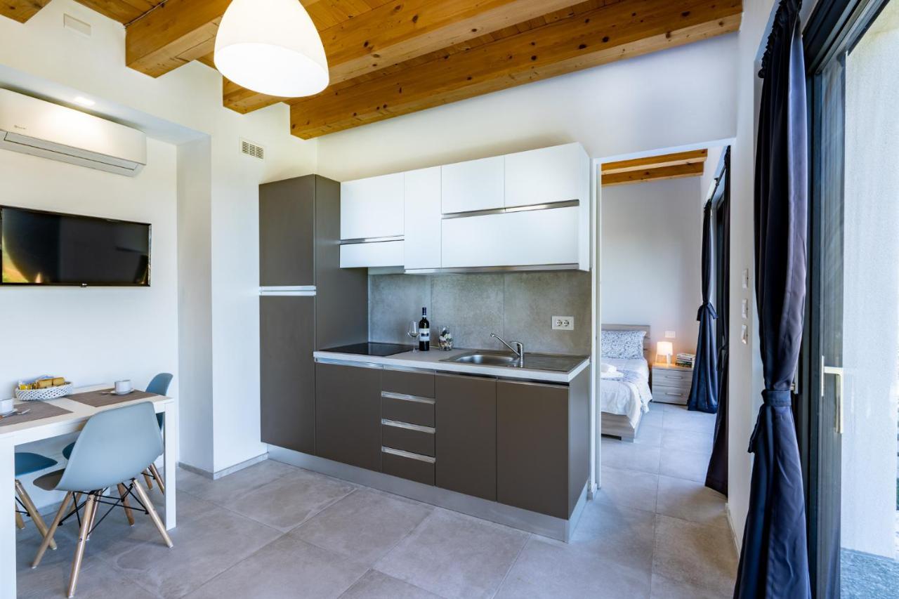 Casa Tina Holiday Home Diano d'Alba Luaran gambar